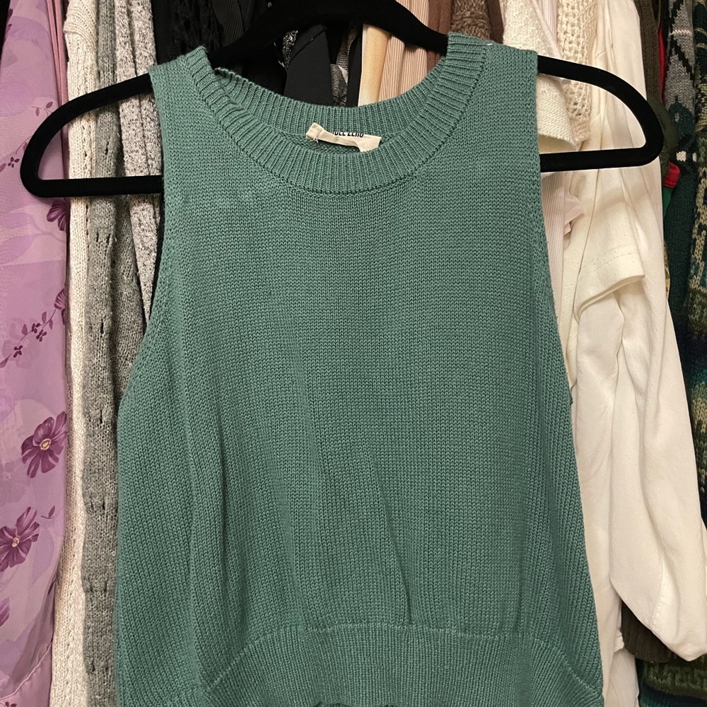 Double Zero Green Ribbed Sleeveless Tank Top